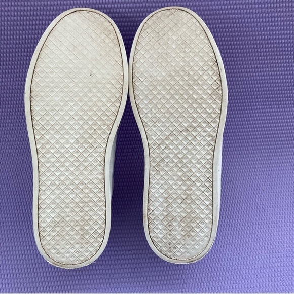 woman’s Mickey Mouse Low Top Bling sneakers Size 7m ( 10.5 “length) - Picture 10 of 12